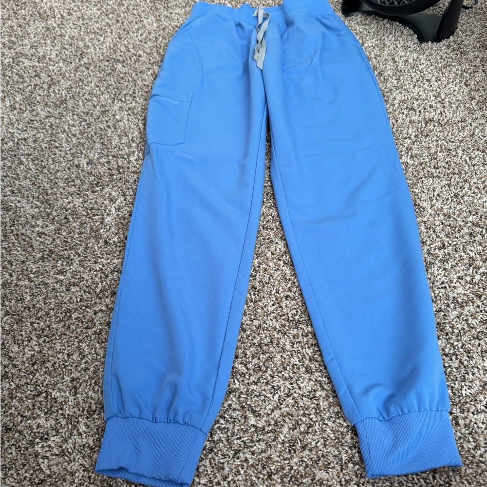 FIGS High Waisted Zamora Jogger Scrub Pants